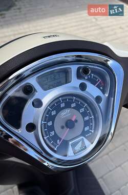 Скутер Honda SH 125 2015 в 