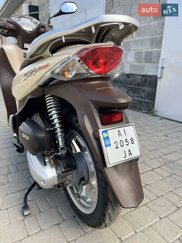 Скутер Honda SH 125 2015 в Білій Церкві