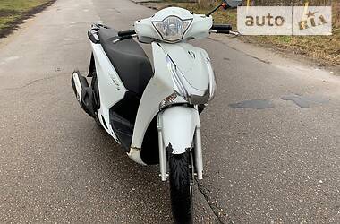 Макси-скутер Honda SH 150 2013 в Фастове