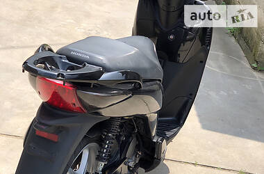 Макси-скутер Honda SH 150 2007 в 