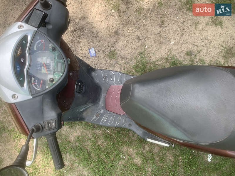 Скутер Honda SH 150 2012 в Бородянці
