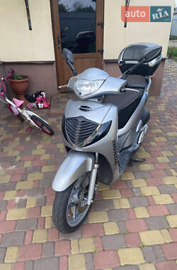 Мопеди Honda SH 150 2012 в Борзні