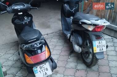 Грузовые мотороллеры, мотоциклы, скутеры, мопеды Honda SH 150 2012 в Черновцах