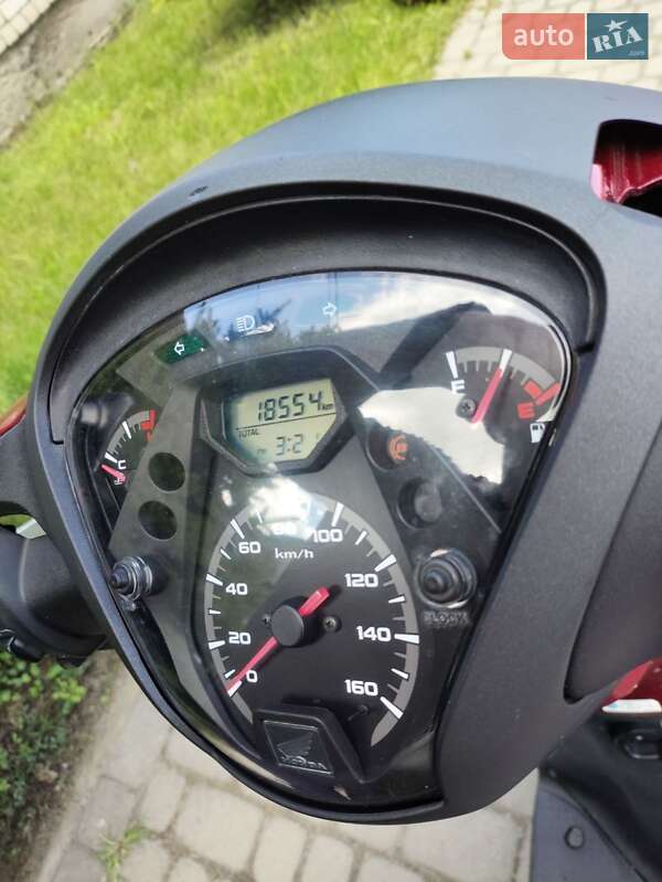 Скутер Honda SH 150 2014 в Ковеле фото 23 Скутер Honda SH 150 2014 в Ковеле