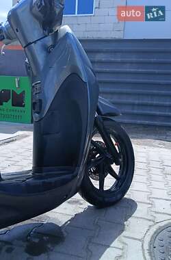 Скутер Honda SH 300i 2011 в 
