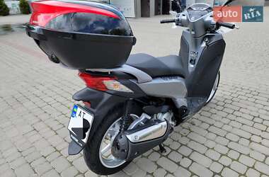 Макси-скутер Honda SH 300i 2013 в 