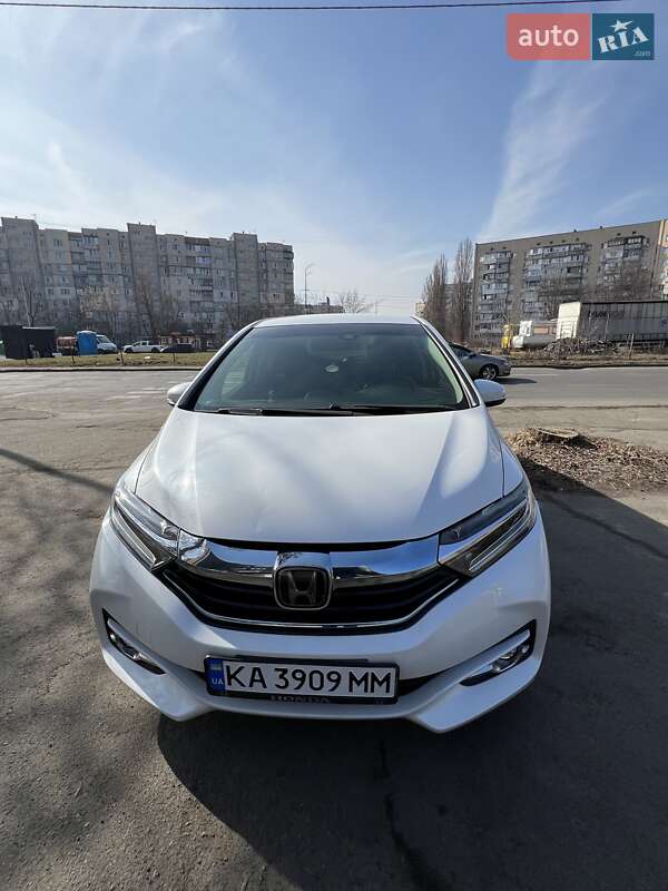 Минивэн Honda Shuttle 2018 в 