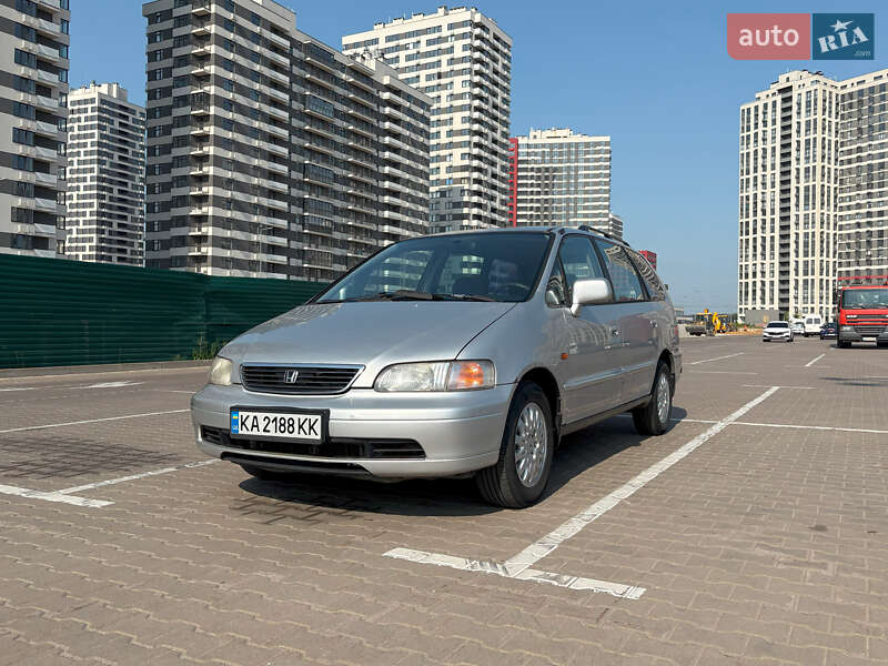 Минивэн Honda Shuttle 1997 в 