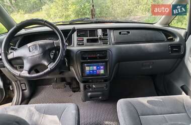 Минивэн Honda Shuttle 1999 в 