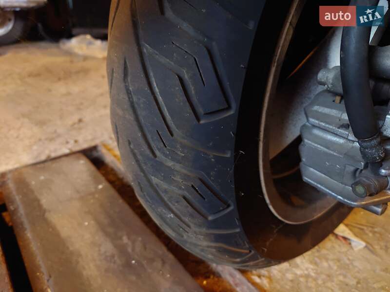 Скутер Honda Silver Wing 400 2002 в Запоріжжі