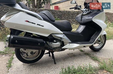 Макси-скутер Honda Silver Wing 400 2003 в 