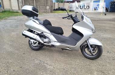 Макси-скутер Honda Silver Wing 600 2002 в 