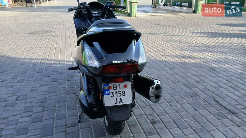 Макси-скутер Honda Silver Wing 600 2008 в Кропивницком