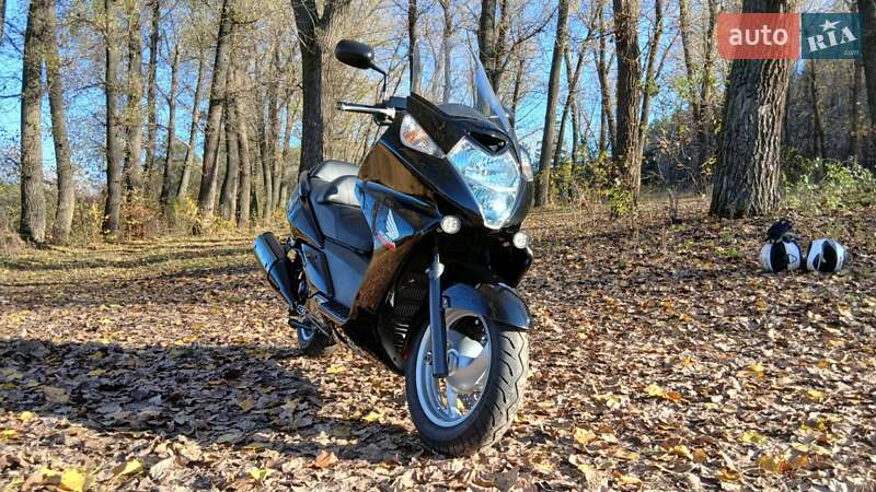 Максі-скутер Honda Silver Wing 600 2008 в Кропивницькому фото 4 Максі-скутер Honda Silver Wing 600 2008 в Кропивницькому