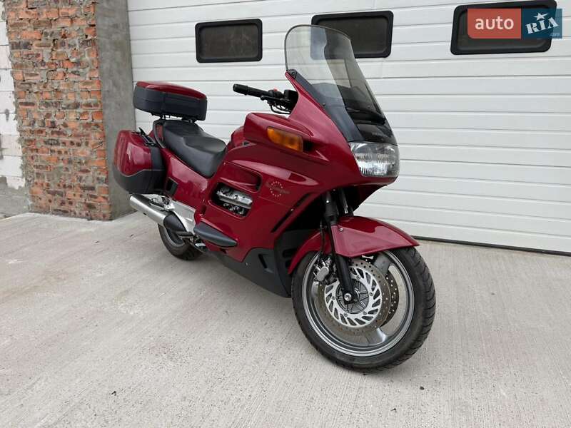 Honda ST 1100 Pan European 1991 Honda ST 1100 Pan European 1991