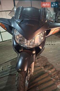 Мотоцикл Спорт-туризм Honda ST 1300 Pan European 2006 в Ніжині