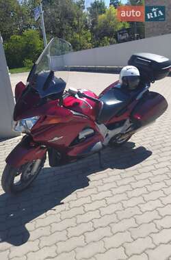Мотоцикл Спорт-туризм Honda ST 1300 Pan European 2006 в Ивано-Франковске