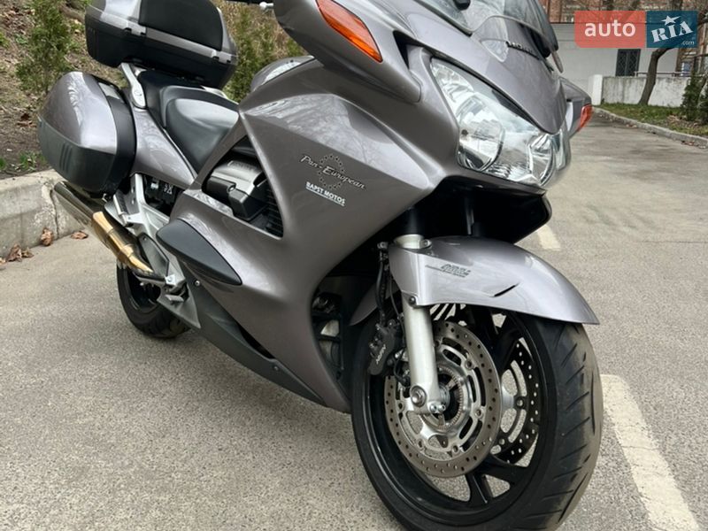 Honda ST 1300 Pan European 2003