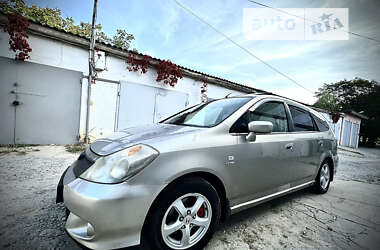 Минивэн Honda Stream 2004 в 