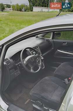 Минивэн Honda Stream 2003 в 