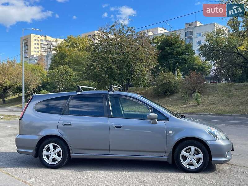 Минивэн Honda Stream 2004 в Конотопе