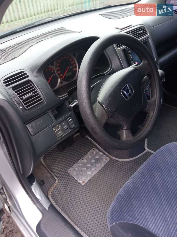 Минивэн Honda Stream 2001 в Полтаве фото 7 Минивэн Honda Stream 2001 в Полтаве