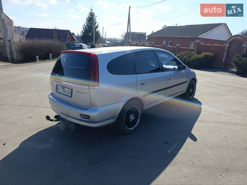 Мінівен Honda Stream 2002 в Дніпрі