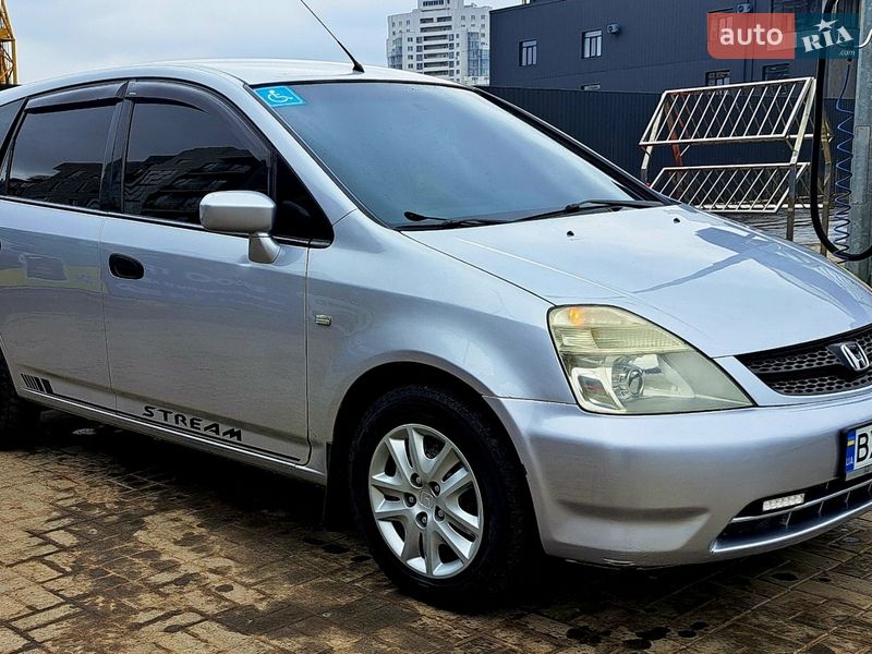 Honda Stream 2002