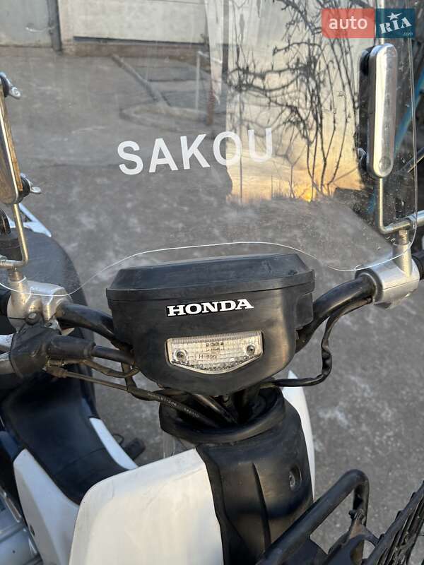 Мопеди Honda Super Cub 50 2017 в Нікополі