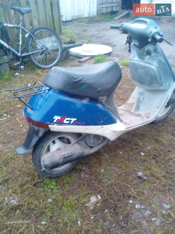 Скутер Honda Tact AF-16 2005 в Лугинах