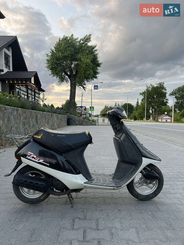 Мопеди Honda Tact AF-16 1989 в Хмельницькому фото 3 Мопеди Honda Tact AF-16 1989 в Хмельницькому