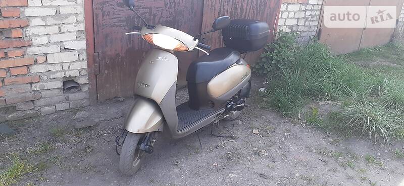 Скутер Honda Tact AF-51 2009 в Червонограді