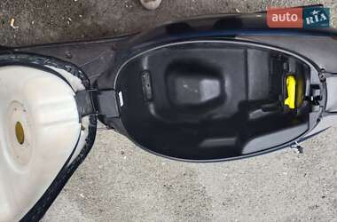 Мопеди Honda Tact AF-51 2004 в 