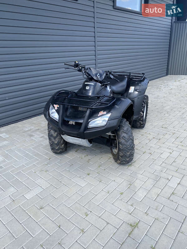 Квадроцикл  утилитарный Honda TRX 680 Rincon 2010 в 