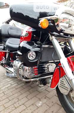 Мотоцикл Круизер Honda Valkyrie 1500 2000 в Львове