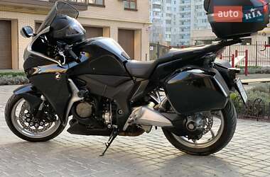 Мотоцикл Спорт-туризм Honda VFR 1200F 2014 в Черкасах