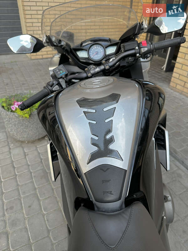 Мотоцикл Спорт-туризм Honda VFR 1200F 2012 в Дніпрі