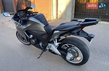 Мотоцикл Спорт-туризм Honda VFR 1200F 2010 в Одессе