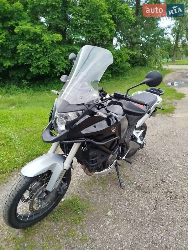 Honda VFR 1200X Crosstourer 2012