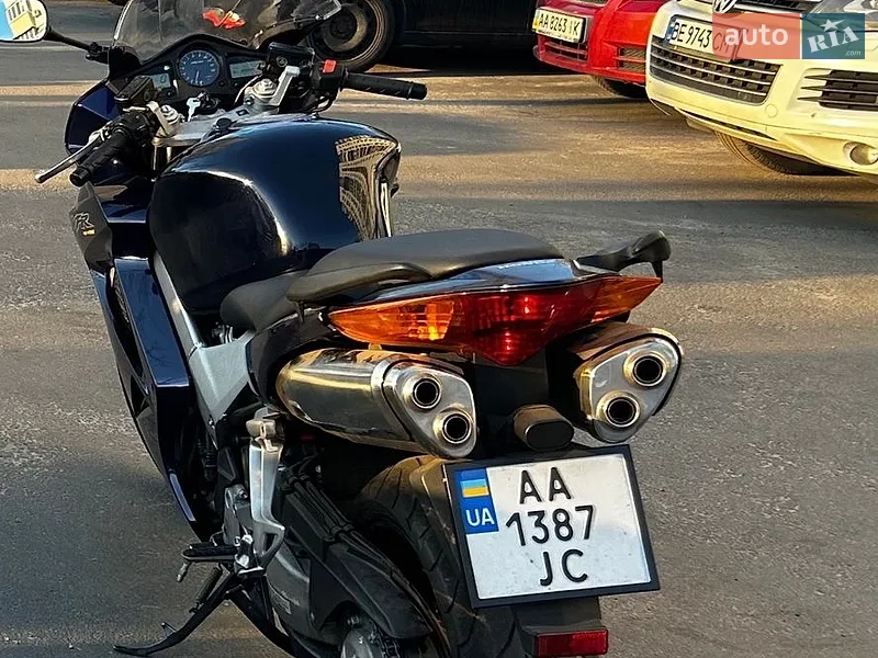 Honda VFR 800 VTEC 2003