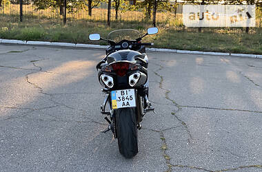 Мотоцикл Спорт-туризм Honda VFR 800 2011 в Полтаве