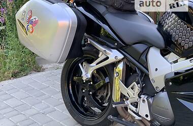 Мотоцикл Спорт-туризм Honda VFR 800 2002 в Виннице