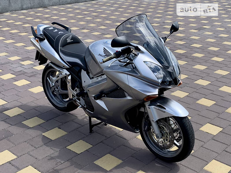 Мотоцикл Спорт-туризм Honda VFR 800 2005 в Киеве