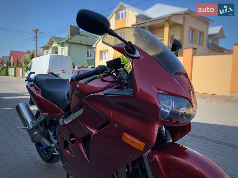 Мотоцикл Спорт-туризм Honda VFR 800F Interceptor 1999 в Львові