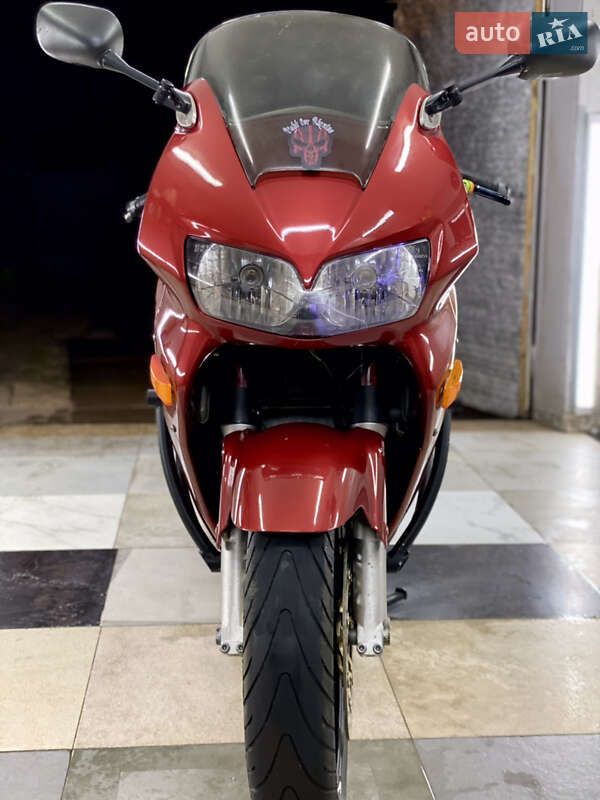 Мотоцикл Спорт-туризм Honda VFR 800F Interceptor 1999 в Львове