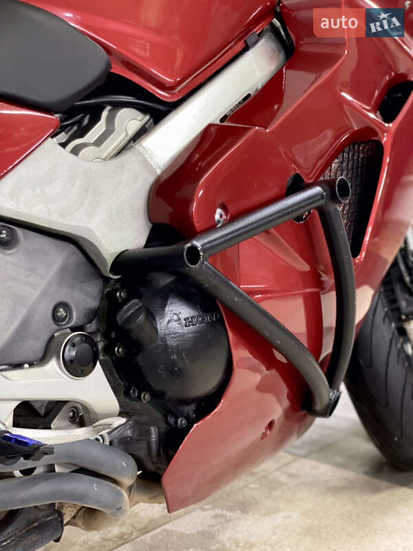 Мотоцикл Спорт-туризм Honda VFR 800F Interceptor 1999 в Львове