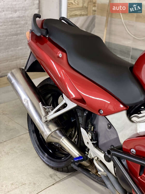 Мотоцикл Спорт-туризм Honda VFR 800F Interceptor 1999 в Львове