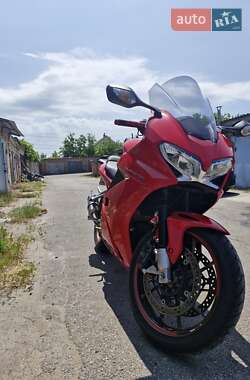 Мотоцикл Спорт-туризм Honda VFR 800F Interceptor 2015 в Виннице