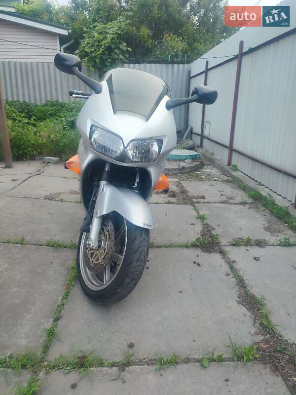 Мотоцикл Спорт-туризм Honda VFR 800F Interceptor 1999 в Киеве