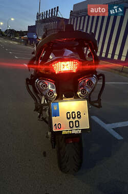 Мотоцикл Спорт-туризм Honda VFR 800F Interceptor 2002 в 